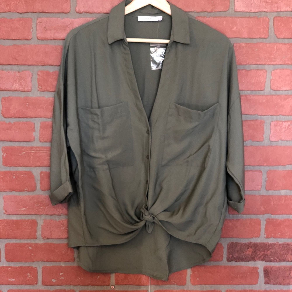 New WOT Button blouse